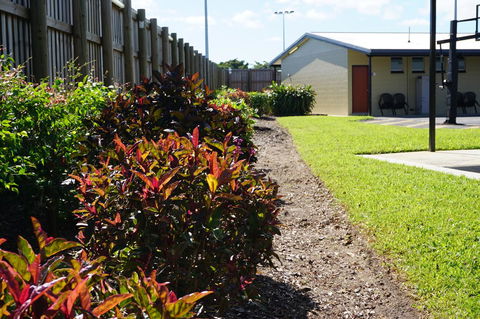 YAL Cairns - A Motel That Makes A Difference - Petrol Stations 40