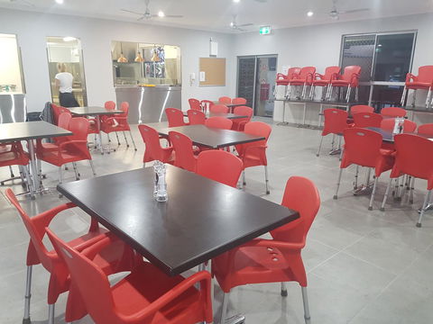 YAL Cairns - A Motel That Makes A Difference - Petrol Stations 9