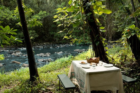 Sharlynn By The River - Petrol Stations 31