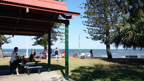 Sutton's Beach Unit - Qld Realsetate 21