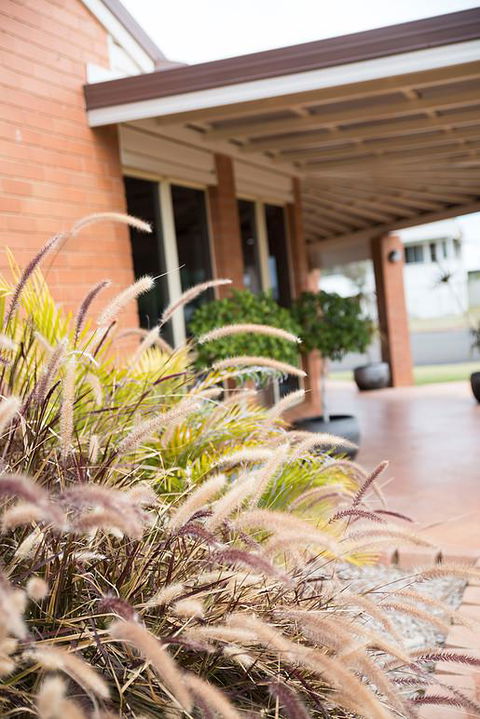 Charleville Motel - Renee 5