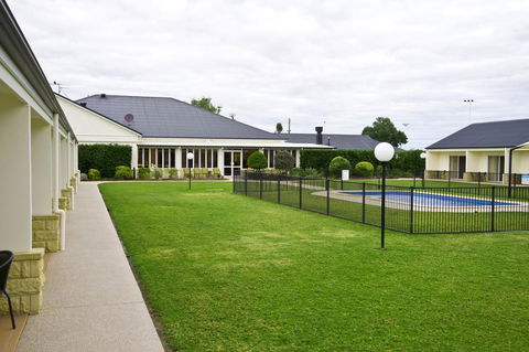 Roma Explorers Inn - Renee 7