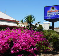Midlander Motor Inn - Internet Find