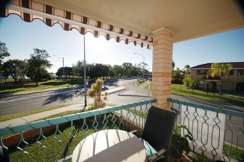 Cloud 8 On Welsby - Internet Find 17