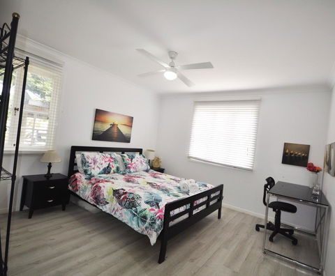 Retro Beach Flat - Internet Find 5