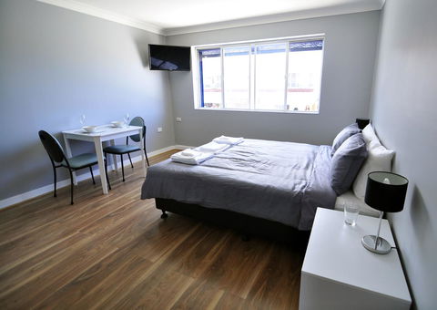 Bribie Island Square - Internet Find 6