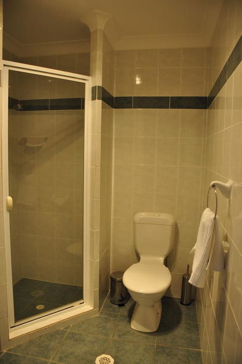 Bribie Island Square - Internet Find 7
