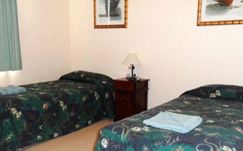 Sylvan Beach Resort - Internet Find 14