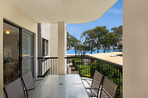 Quiet Location Across From Waterfront - South Esp, Bongaree - Internet Find 9