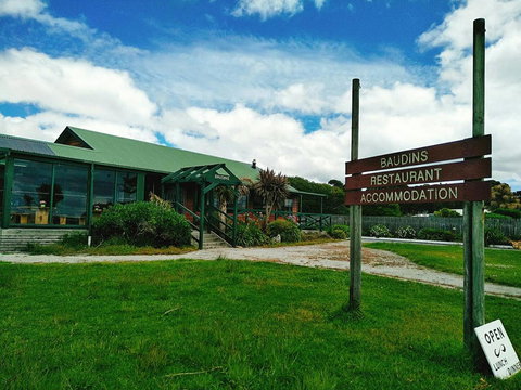 Baudins Accommodation And Restaurant - Qld Realsetate 26