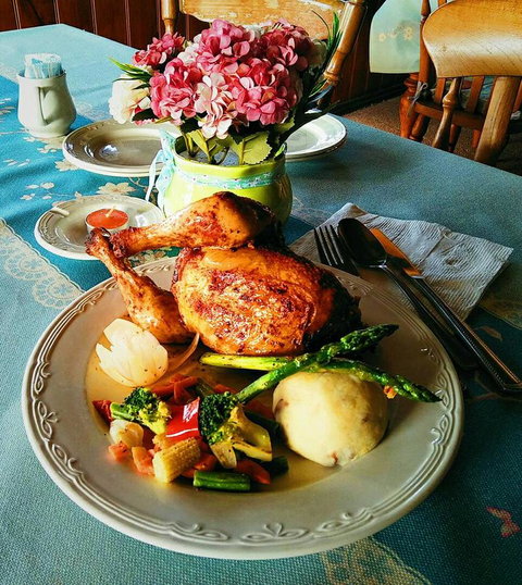 Baudins Accommodation And Restaurant - Qld Realsetate 40