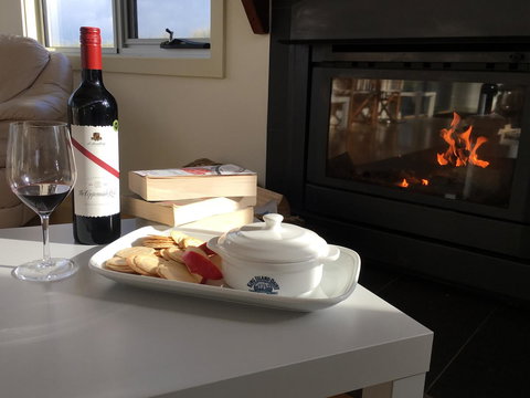 Turnstone Beach House - Swimm 21