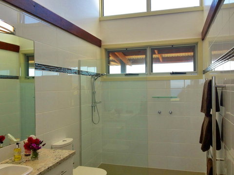 Turnstone Beach House - Swimm 7