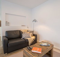 Island Quarters - Internet Find