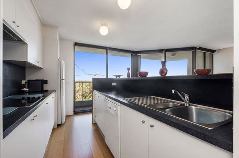 8/26 Jubilee Esplanade, Point Arkwright - NEW LISTING - Renee 3