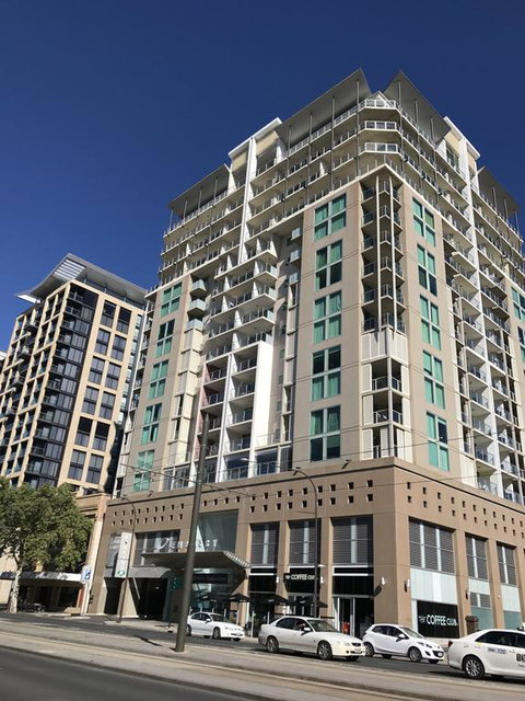 96 North Terrace - Renee 0