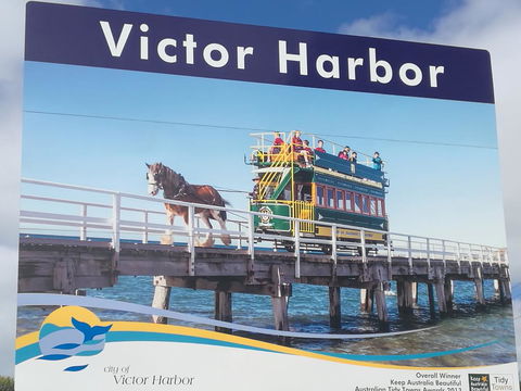 A Victor Harbour Retreat Aldinga Tony's Music Cottage - Renee 2