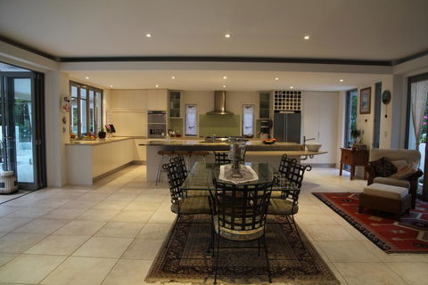 Alaya Verde Bed & Breakfast - Internet Find 2