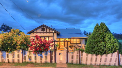 Andavine House - Bed & Breakfast - Internet Find 0