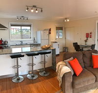 Angasi Apartment on Highcrest - Internet Find