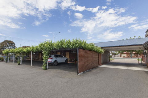 Ararat Motor Inn - Internet Find 2