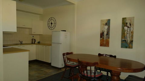 Armidale Ace Apartments - Renee 0