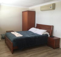 Aussie Hotel  Motel - Internet Find