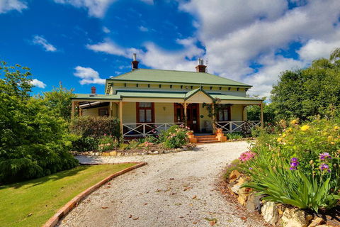 B & B At Winterbrook - Renee 0