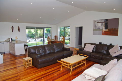 Banyula, 103 Neville Morton Drive - Internet Find 0