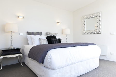 Baragoola Retreat - Qld Realsetate 3