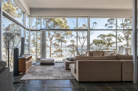 Baragoola Retreat - Qld Realsetate 0