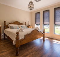 Barossa Family Holiday Home - Petrol Stations