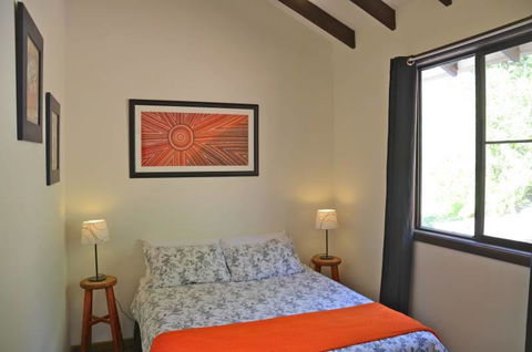 Barrels Beach House, 28 Dulconghi Street - Internet Find 2