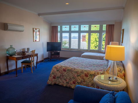 Battery Point Manor - Internet Find 1