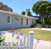 Bay Breeze Cottage - Swimm