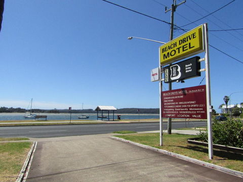 Beach Drive Motel - Renee 0