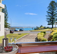 Beauty at the Beach - modern beachfront apartment - Internet Find