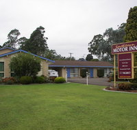 Bega Southtown Motor Inn - Swimm