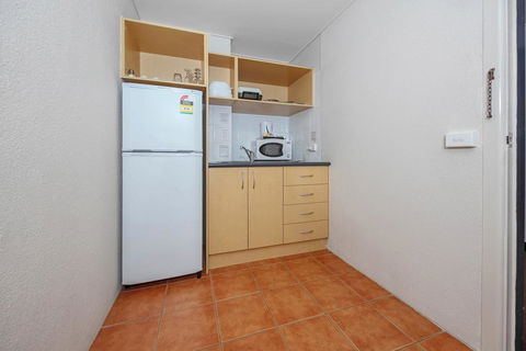 Belconnen Way Hotel & Serviced Apartments - Qld Realsetate 3