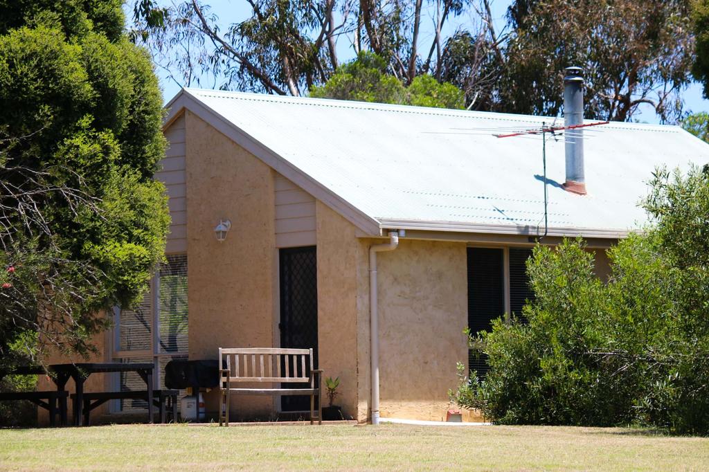 Accommodation Bellbrae VIC Qld Realsetate