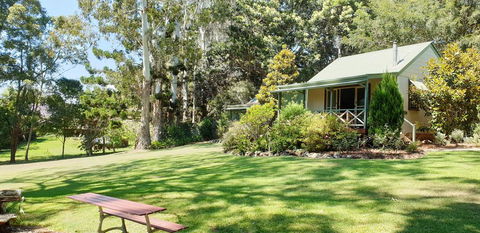 Bendles Cottages - Renee 0