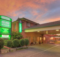 Bent Street Motor Inn - Renee