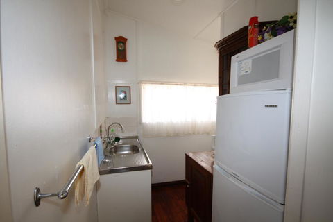 Bourke Riverside Motel - Renee 3