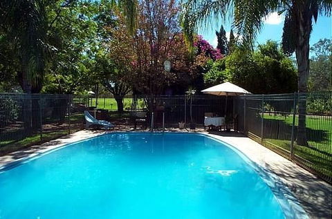 Bourke Riverside Motel - Renee 0