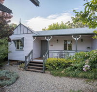Briar Rose Cottages - Renee