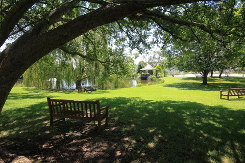 Briars Country Lodge - Swimm 0