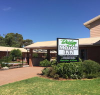 Bridge Motor Inn Tocumwal - Renee