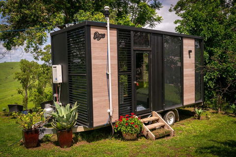 Big Tiny Paz Seven Hills Tiny House, Tallarook - Internet Find 0