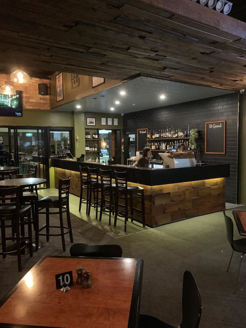 Biloela Hotel - Renee 2