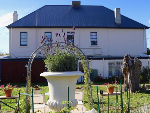 Blue Bell Inn - Internet Find 1